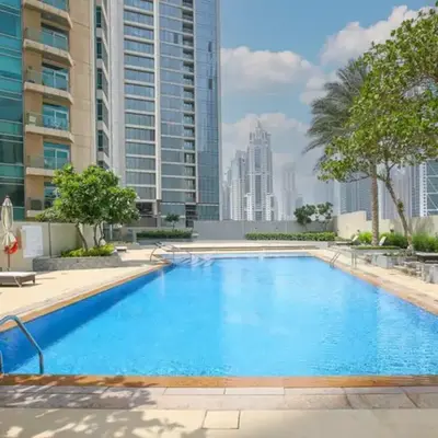 Elegant 2 Bed Downtown Duplex - Prime Location