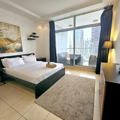 SUNRISE HOMES - Stunning 1 Bed Apt - Dubai Marina