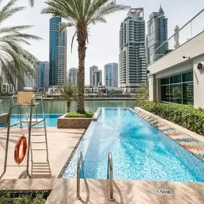 Bright 1-Bedroom with Marina Infinity Pool