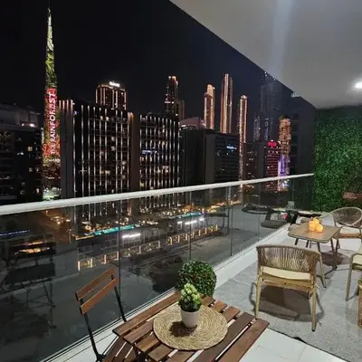 japanDXB Burj Khalifa view - 4min Dubai Mall
