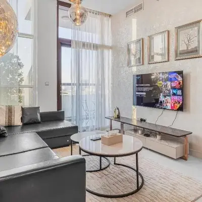 Trendy Fully Equipped Beautiful Apartment for Four near to Metro