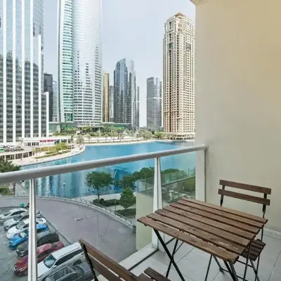 Chic JLT Studio Lake View Metro 5min Marina