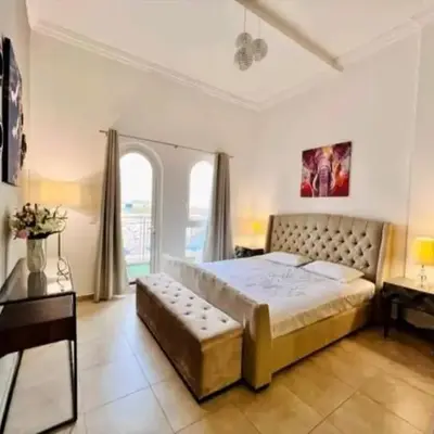 Huge Exclusive Comfortable Studio With Canal View!
