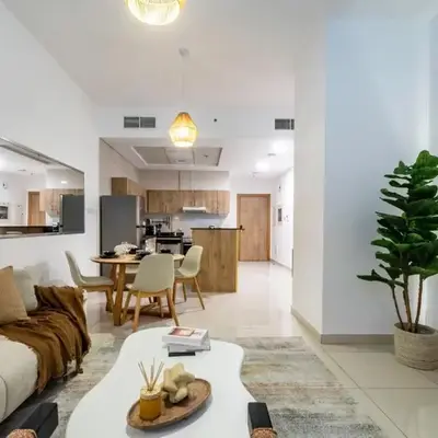 ShoresInn - Dubai Marina's Classic Stay