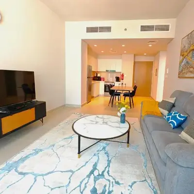 Stunning 1BR Apartment High floor Creek Harbour