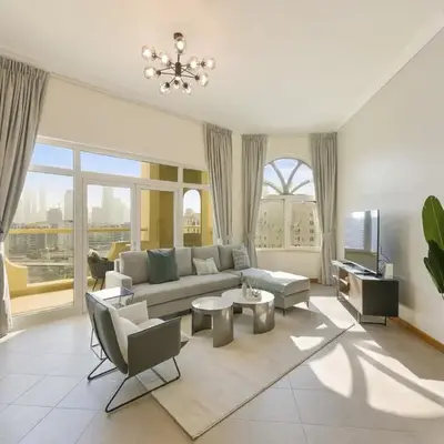 Short-stay at Al Haseer - 4 Beds Palm Holiday Apt