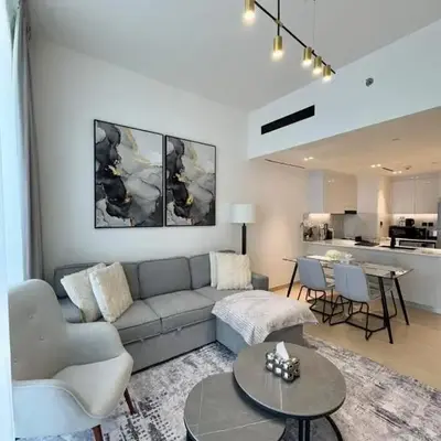 New 1br Apt Jvc Pool View