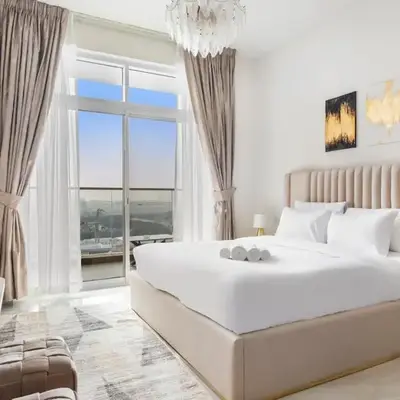 Lux Studio Apt near Butterfly Garden - Pool & Gym