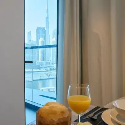 Full Burj Khalifa & Canal View I 7 Mins to Dubai Mall I Exclusive 2BHK For Up to 6 People