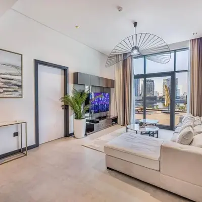 Waves - Stunning 1BR with Huge Terrace & Scenic Views