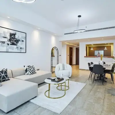 Exclusive 2BR Home Marina Residence 4