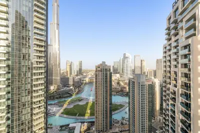 Gallery image of Luxe 4BR with Burj View l Pool & Gym in Dubai