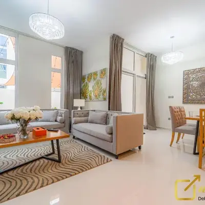Prestine 3BR Villa in DH2 by deleguest