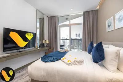 Gallery image of Vogue Business Bay Damac Maison Prive near Burj Khalifa and Dubai Mall, Studio Apartment with Balcony, Canal and City View, Access to all amenities in Dubai