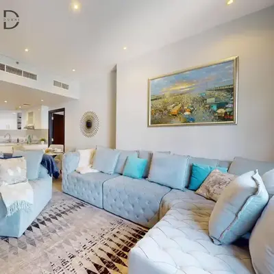 Stylish 2BR Apartment Steps from Metro and Marina Mall