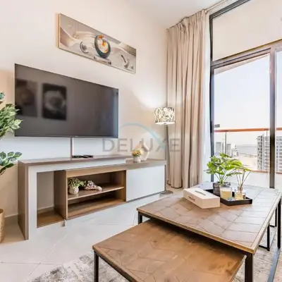 Community View 1BR with Balcony Near Downtown Dubai