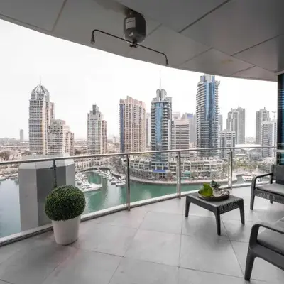 Stunning 3-Bedroom Marina View Apartment