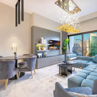 Upscale 2BR in Lively Building