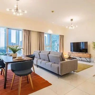 Central Park Tower DIFC - 10 Minutes Walk to Metro - Spacious 1BDR