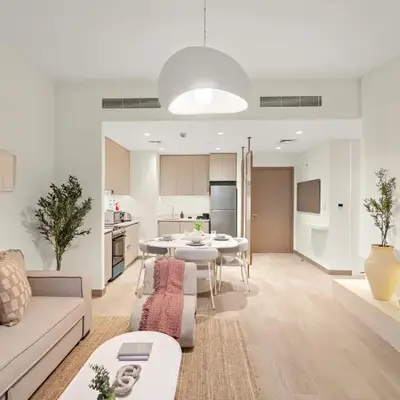 Luxe 1BR in Orchid Creek with Balcony Pool & Gym