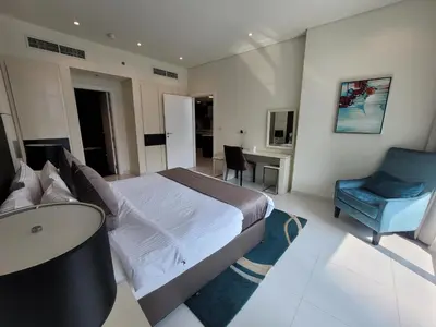 Gallery image of Damac Bays Edge - Blue Ocean Holiday Homes in Dubai