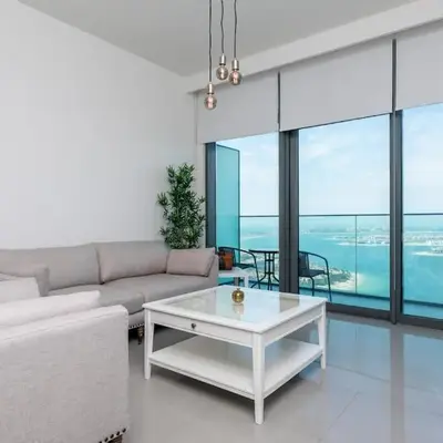 Luxury 2BR Apt with Pool