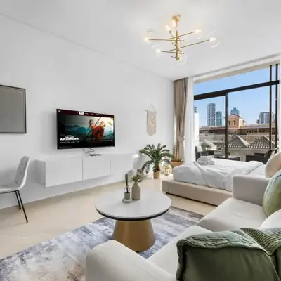 Waves - Elegant & Lavish Studio Apt for 4 in JVC