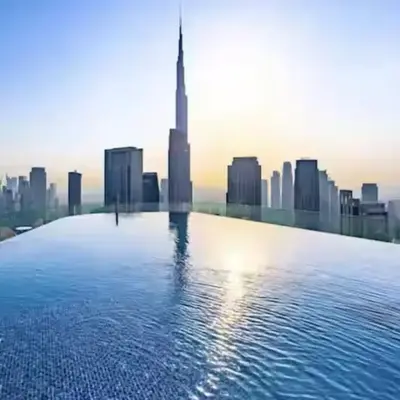 Burj View 3BDR with Rooftop Infinity Pool