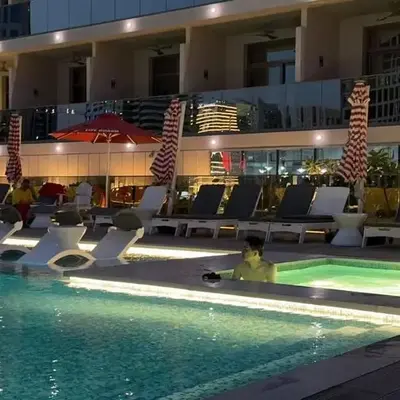 CAICAI Homes Mag 318 Dubai Walking Distance to Dubai Mall