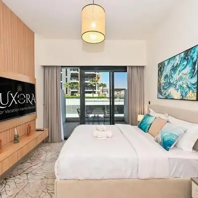 Cozy Studio with Balcony in Azizi Riviera and 10 Mins to Burj Khalifa