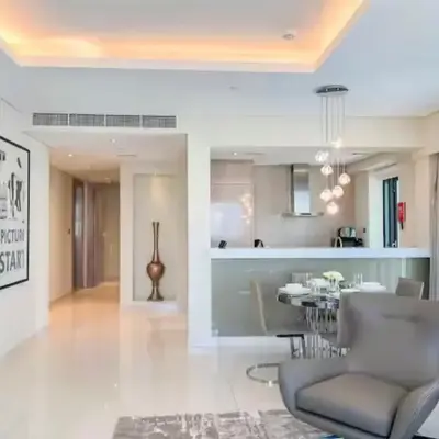 Luxury 2 Bedroom Apartment in Downtown