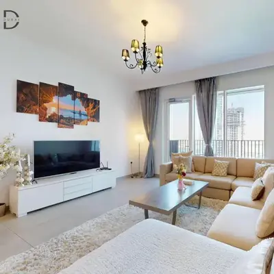 Luxurious 1BR Apartment with Creek View