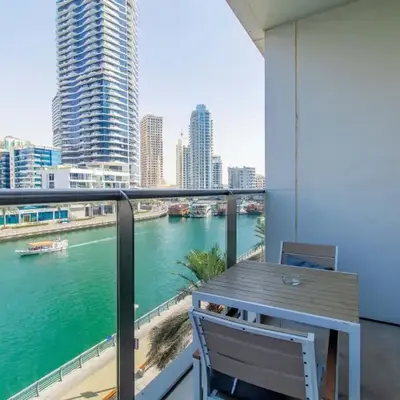 Luxurious 2Bed in Sparkle Tower-Marina View