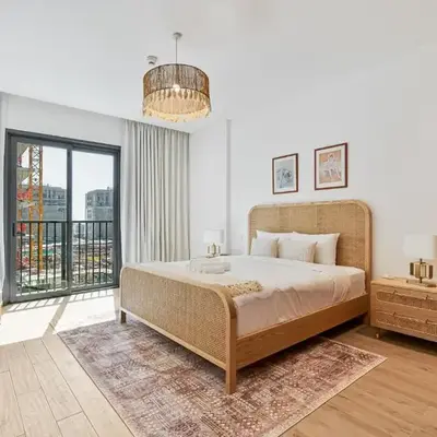 Chic 1BR APT with Pool