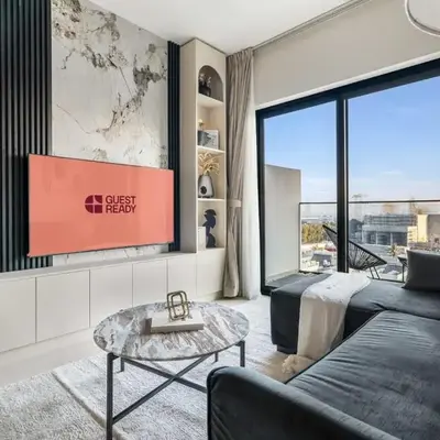 GuestReady - Modern living in JVC