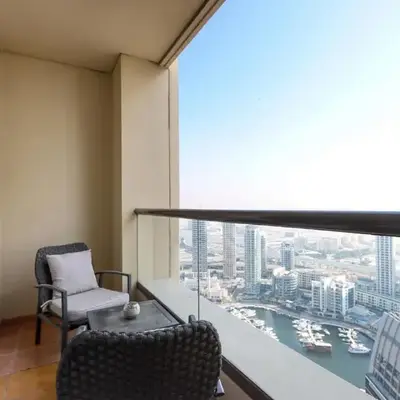 Livbnb- Coastal 2B with Marina View Walk to Beach
