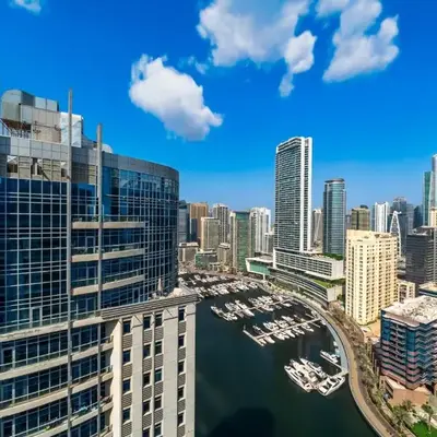 Stunning Views Spacious 3BR Dubai Marina
