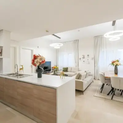 Veluxa - Renovated 1BHK next to Golf