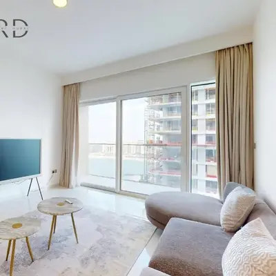 Waterfront 1 Bedroom Apartment - Private Beach - Emaar Beachfront