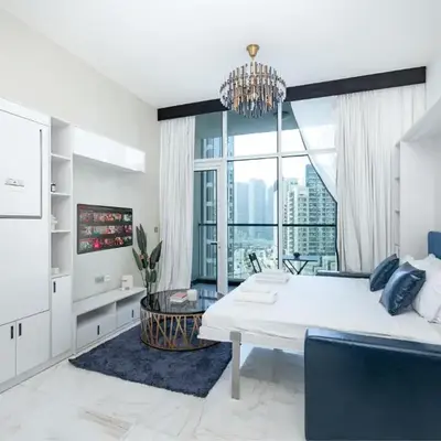 Cozy Studio with City Views at Bayz by Danube by BMS