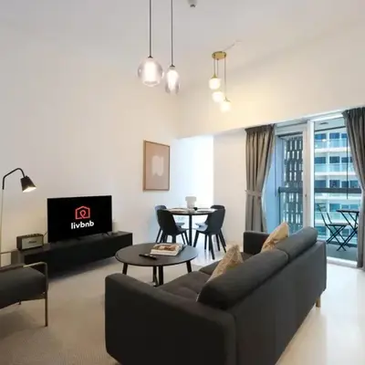 Livbnb-Spacious 2 BR in Dubai Marina with Balcony
