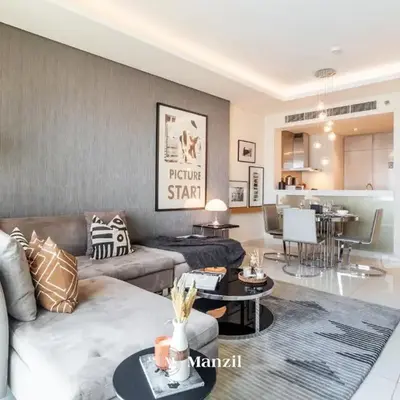Luxury 1BR Apartment in Paramount Top-Floor Retreat