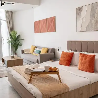 Stunning City Views and Outdoor Pool