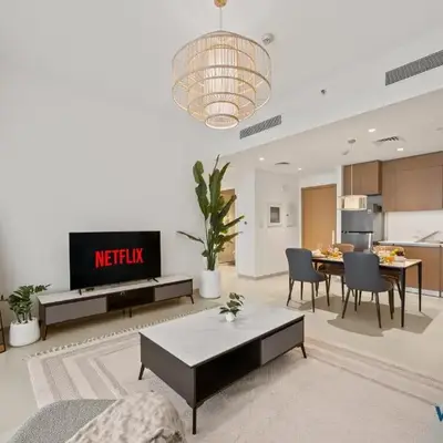 Serene 1 BR in Surf 2-Creek Beach Access