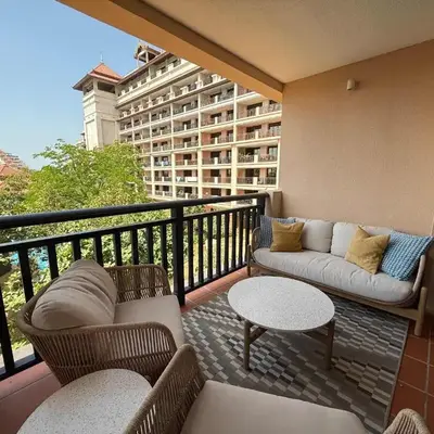 Reimagined 3BR Apartment in 5-star Resort