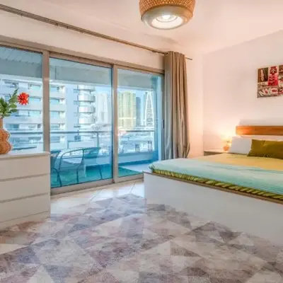 8min Walk from JBR beach Stylish 1-Bedroom Apartment in Dubai Marina