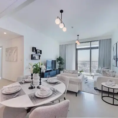 Brand new and stylish 2BR with stunning views - Creek Palace