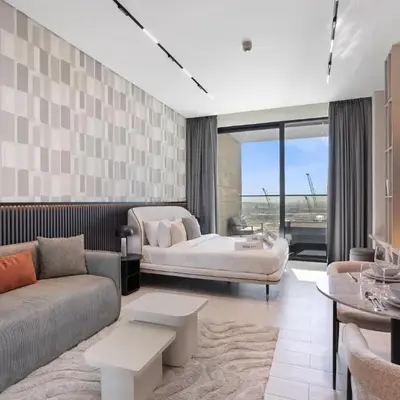 Stylish Studio with Jacuzzi in Business Bay