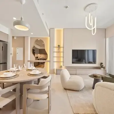 Elite Escapes - 2 BHK Luxurious - Grande Signature