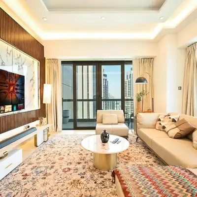 Luxe 2BR with Fountain Views and Walk-Around Terrace